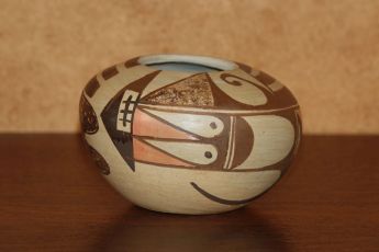 Signed Hopi Pottery, Hopipot17