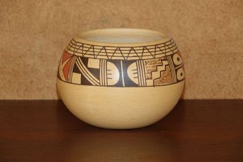 Signed Hopi Pottery, Hopipot4