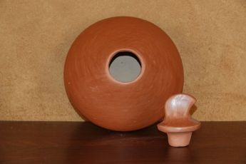 Signed Jemez Pueblo Pottery, Jemezpot1