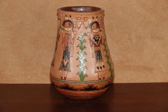 Signed Navajo Pottery, Navajopot1