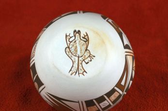Hopi pot by the Frog lady